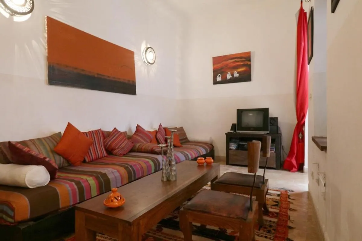 Villa Riad Xcix, Basin, 3 Bedrooms In Medina Excluded Marrakesh