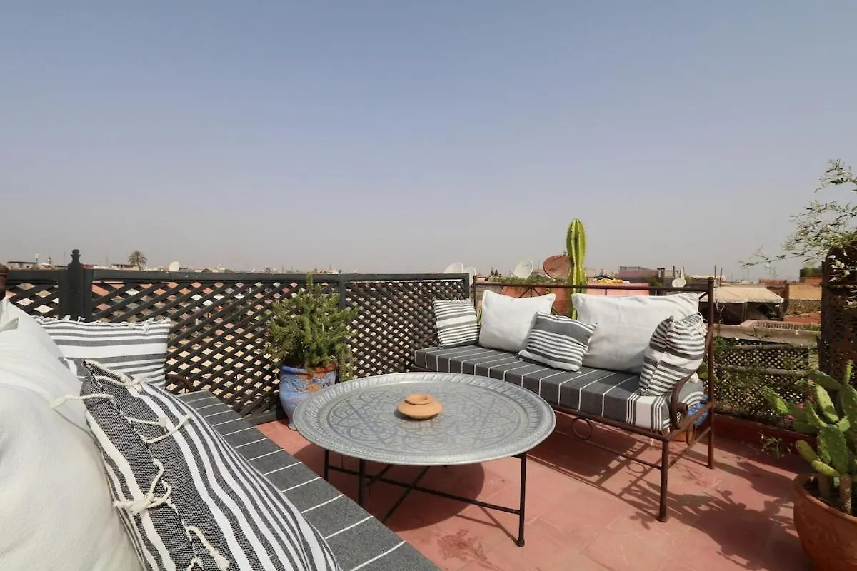 Villa Riad Xcix, Basin, 3 Bedrooms In Medina Excluded Marrakesh