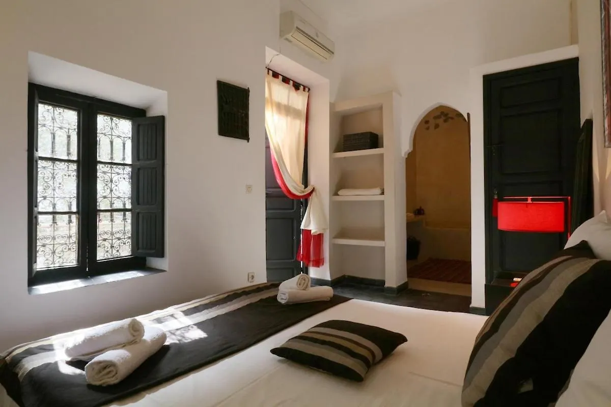Riad Xcix, Basin, 3 Bedrooms In Medina Excluded Marrakesh Villa